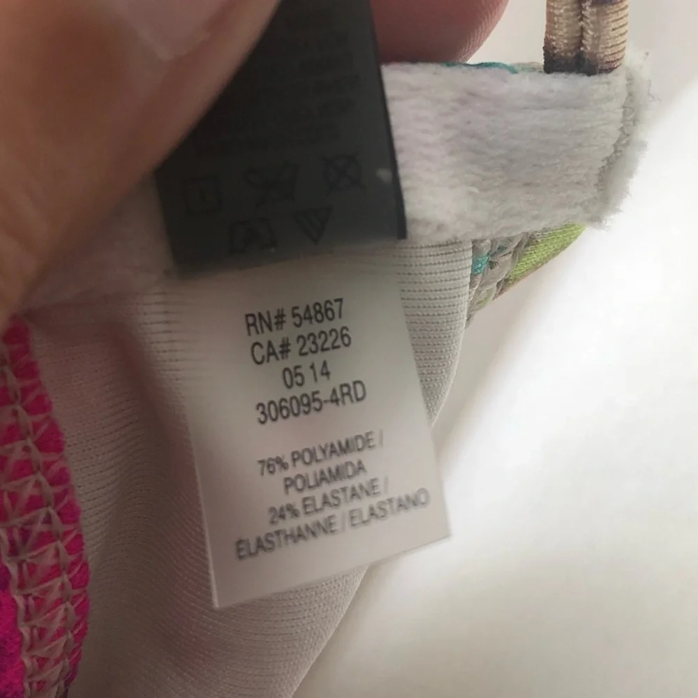 Victoria’s Secret Miraculous Bombshell Bikini - Picture 6 of 15
